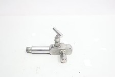 Swagelok SS-6PNBGM8L-F8 Manual Stainless Needle Valve 6000psi 1/2in Npt
