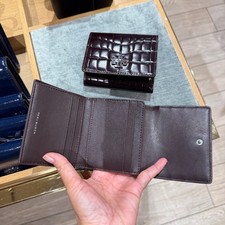 New Tory Burch Britten Shiny Embossed Compact Wallet 182575 AMARANTH 230