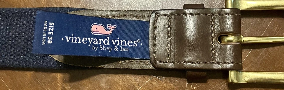 Cinturón Vineyard Vines para Hombres 38 Azul Marino Velero Lona Cuero Latón Club Preppy Foto 4 de 4
