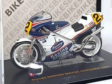 Ixo 1/24 Scale CLB004 - Honda NSR500 Motorbike #2 W. Gardner - Blue/White