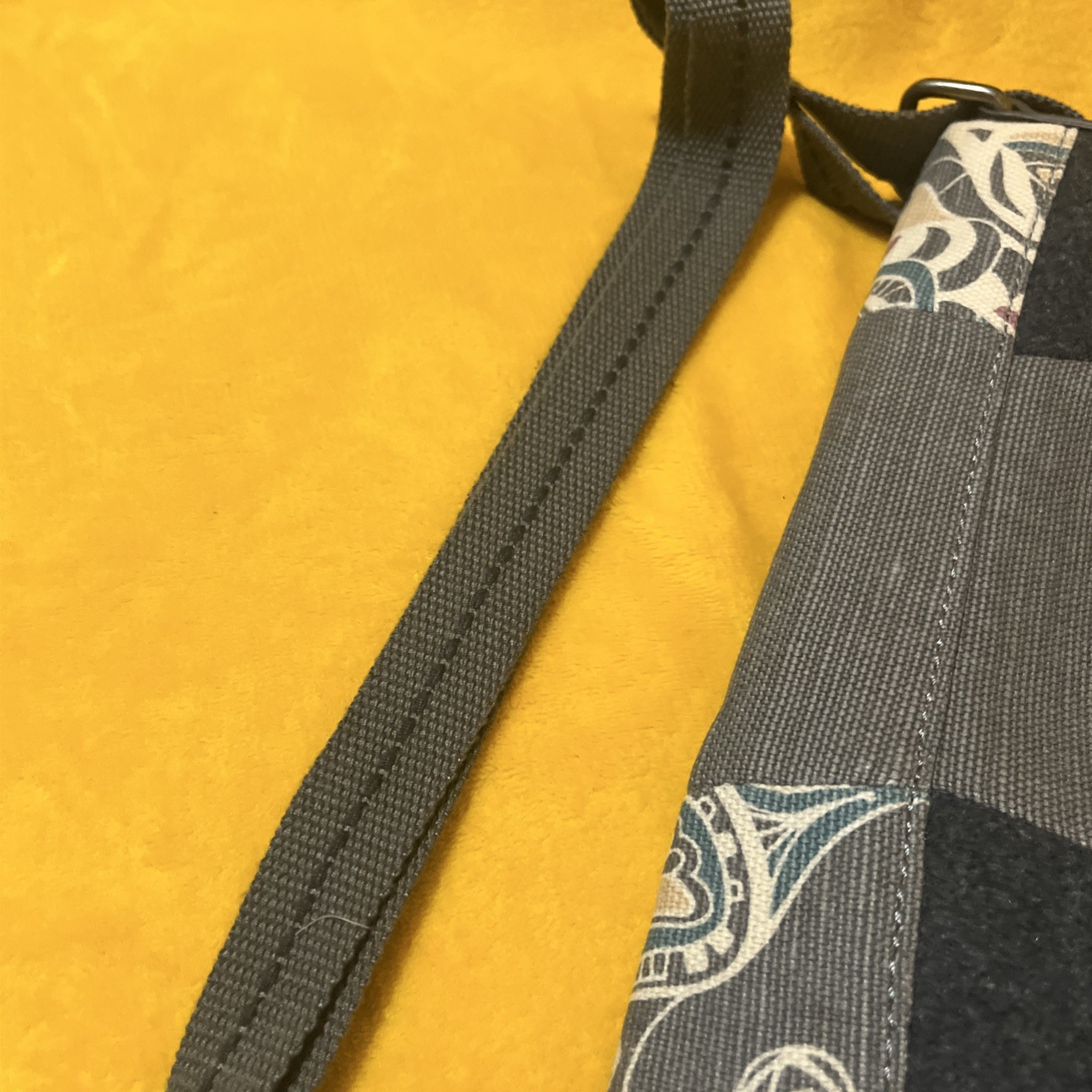 Sakroots Basic Crossbody Bag Multicolor Women's P… - image 13