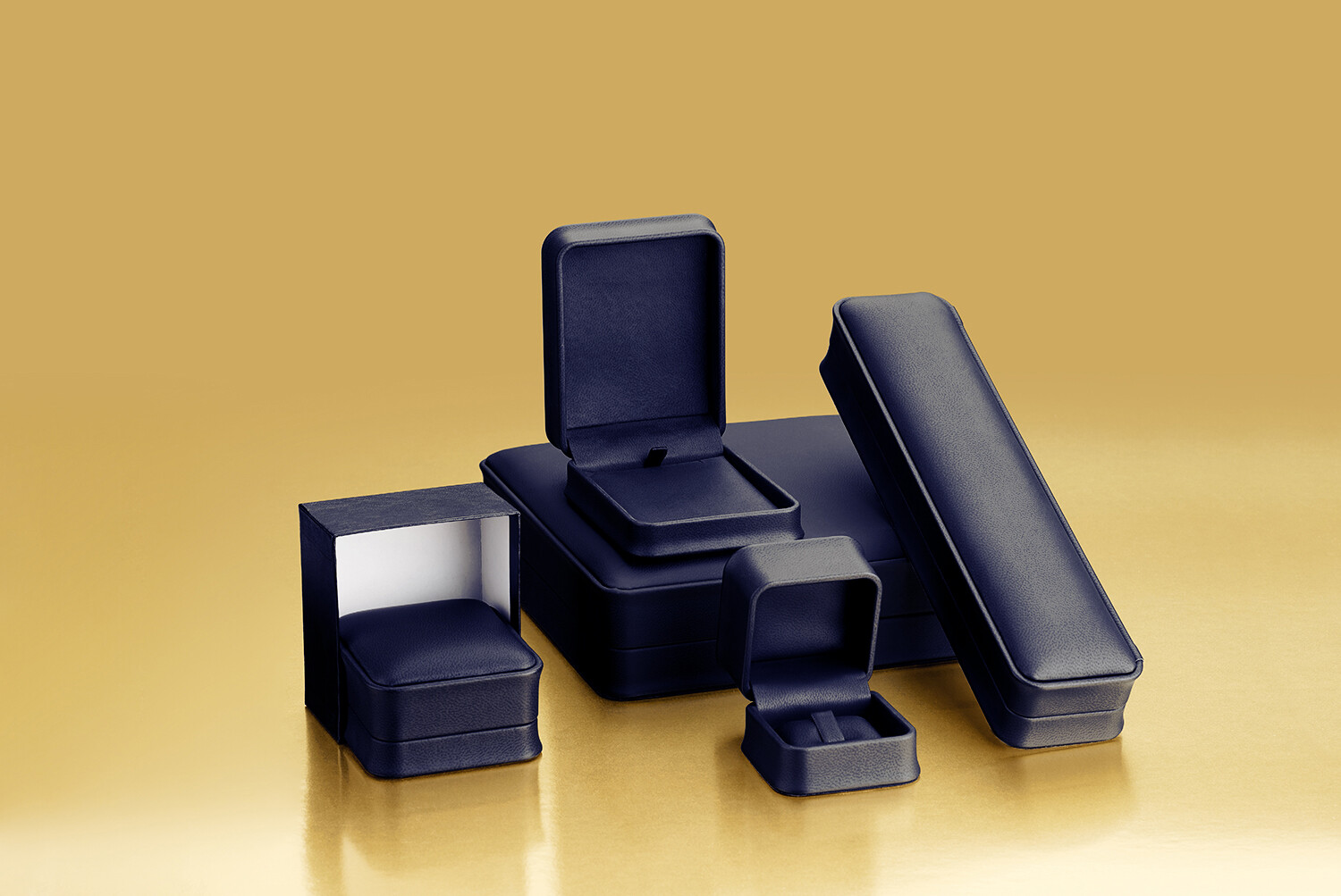 Wellingsale 14k Yellow Gold Etched Bangle Hoop Earrings (30mm Diameter)