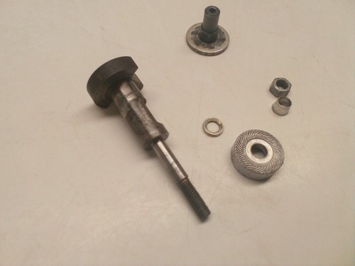 Super Tigre V60 Crankshaft, Flange, Cone Wedge, Prop Nuts for Model RC Engines - Picture 2 of 7