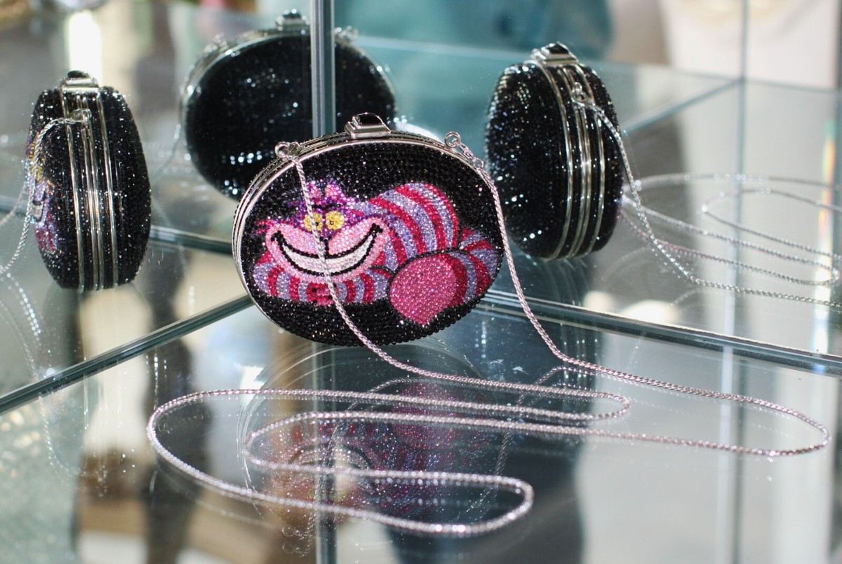Judith Leiber Cheshire Cat Alice in Wonderland Disney Swarovski