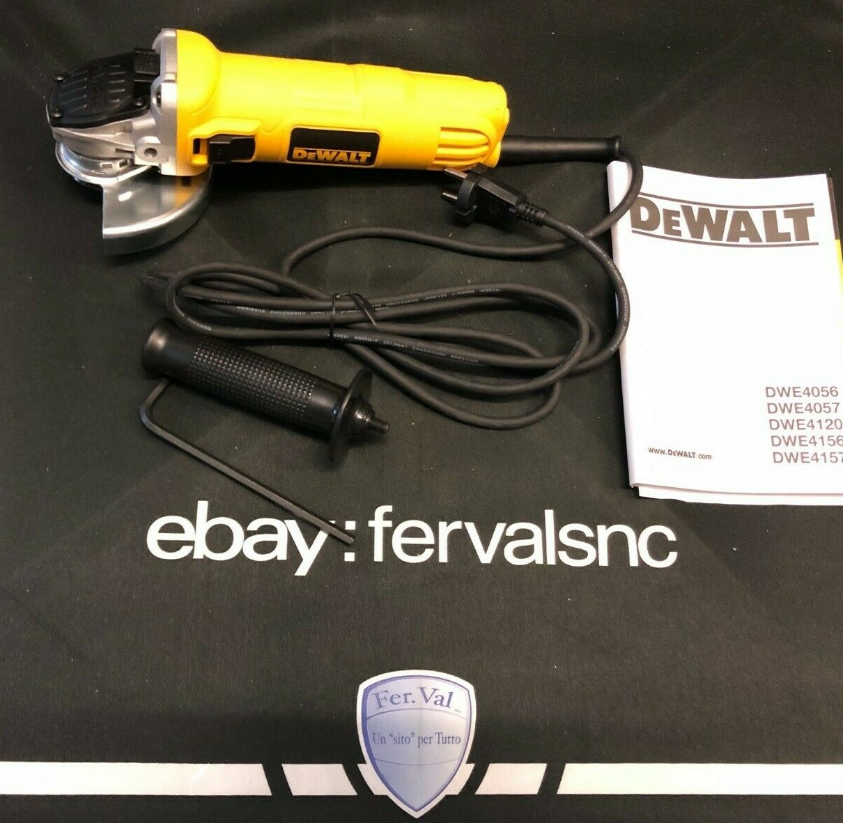 Dewalt DWE4056-QS Amoladora Mini 800W - Imagen 2