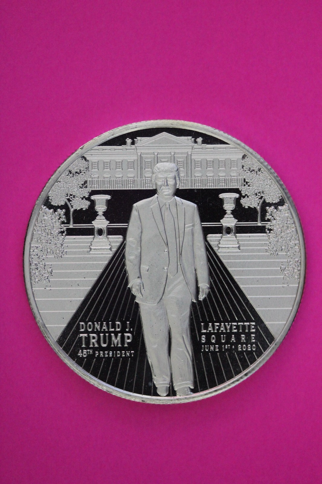 Rare Donald Trump Pence 2020 1 Ounce .999 Fine Silver Round Lafayette Square 11