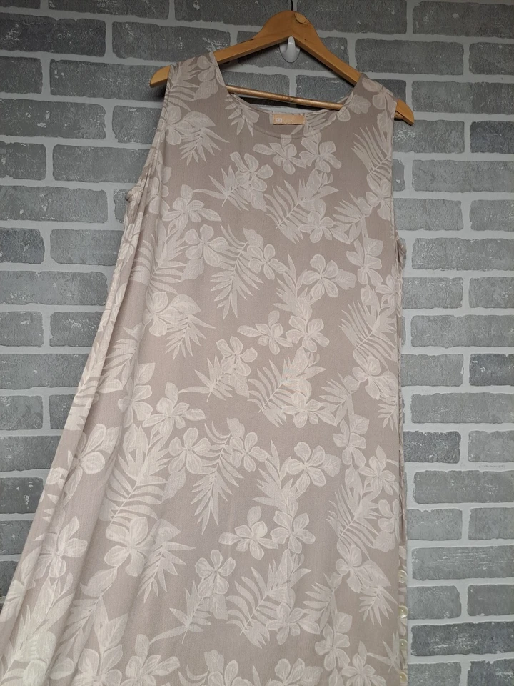 Vestido La Cera M feminino sem mangas floral estampado tonal linha A tamanho G/XL - Imagem 4 de 4