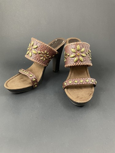 Amanda Smith Shoes Womens Size 9 Topaz Bead Adorned Leather Slides