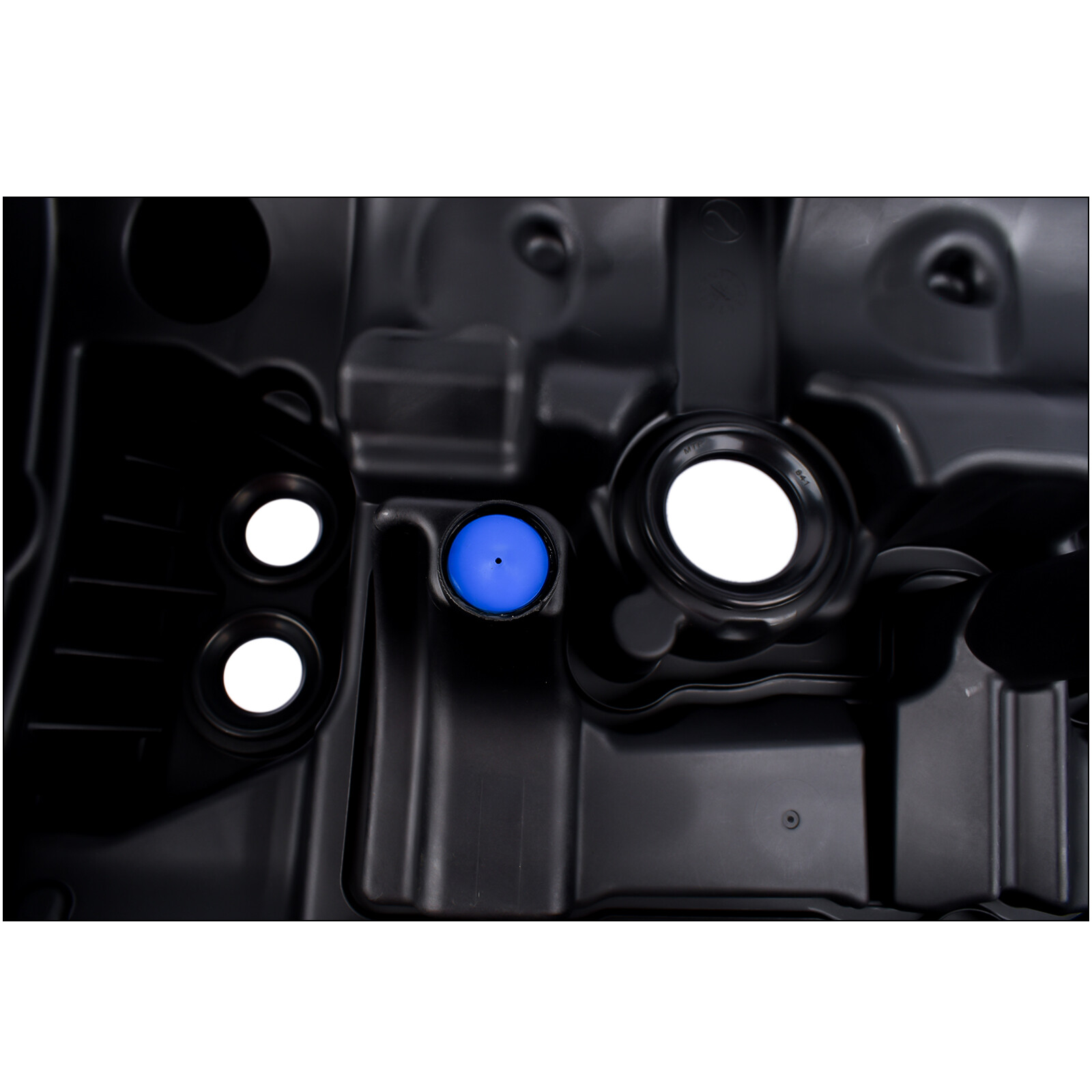 HL3Z-6582-G Left Engine Valve Cover for Ford F-150 Expedition Lincoln Navigator