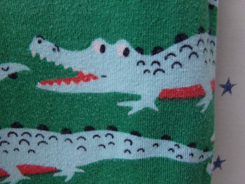 FLAW HANNA ANDERSSON Green CROCODILE ALLIGATOR Pattern Pajama Shirt 8 Boys 130 - Picture 8 of 18