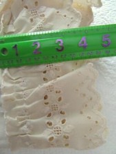 Vintage Spring Mills 4.5" Embroidered Open Eyelet Lace Ruffle F/Q Pillow Sham