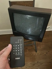 ✨RCA F20517WN 20 inch  CRT TV 1990 Vintage Tested Wood Grain + Remote