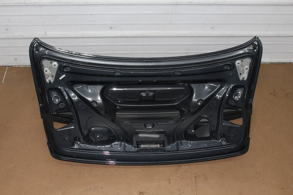 AUDI S5 2008-2016 - maletero / tapa cubierta 8T0827023AJ Foto 4 de 4