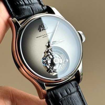 Merkur Tourbillon Mechanische Uhr Herren 42mm Saphir Wasserdicht Luxus