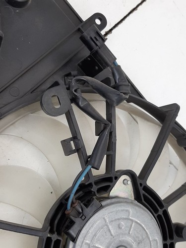 MITSUBISHI Outlander 2017 Electric Radiator Fan - Picture 16 of 17