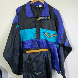 nike flight windbreaker