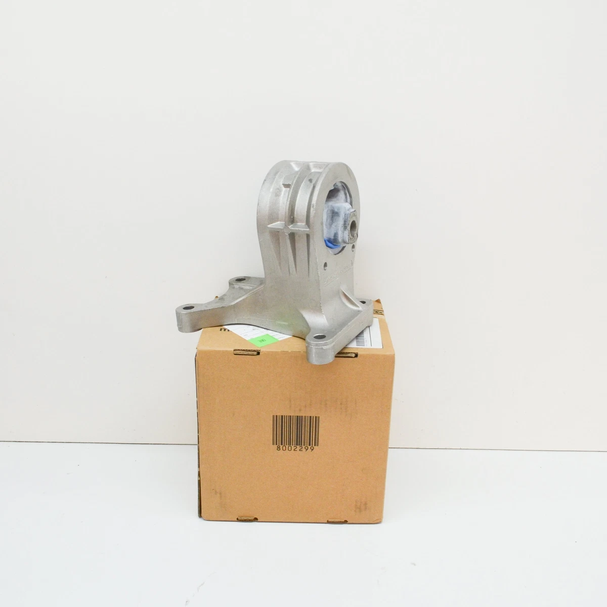 NEW MINI COOPER R50 TRANSMISSION MOUNT SUPPORT 22316754420 