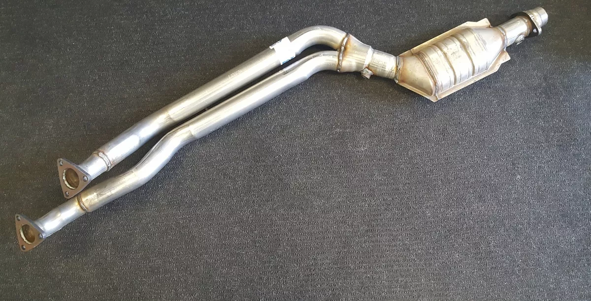 1997 1998 BMW Z3 2.8L ENG FRONT EXHAUST PIPE CATALYTIC CONVERTER