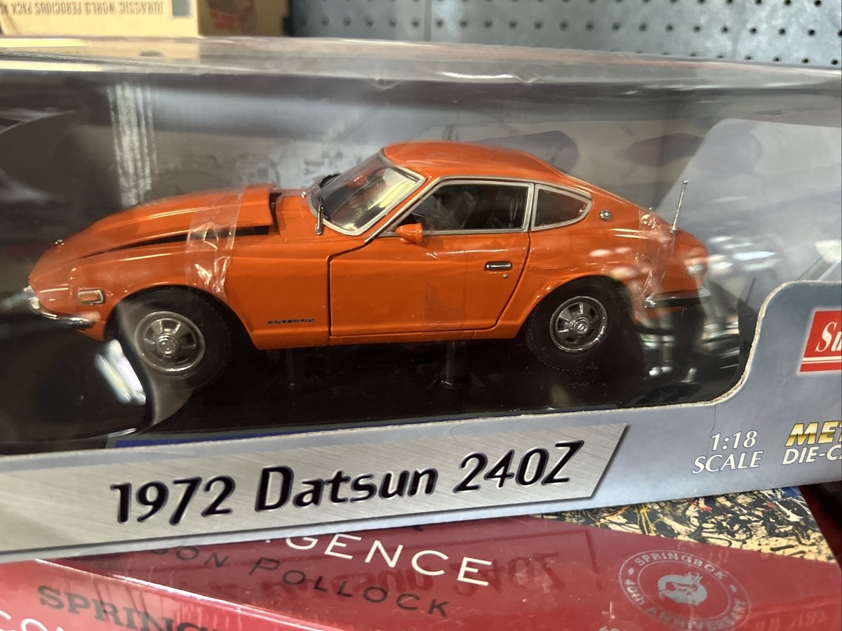 Sun Star 1972 Orange Datsun 240Z 1:18 Scale Die Cast Vehicle Car