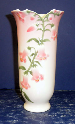 NIB - Franz FZ00307 Bell Flower Vase