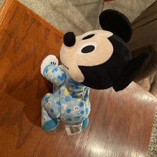 Disney Crawling Baby Mickey Mouse - Music  Motion - Encourages Babies to Crawl 