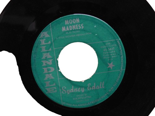 SECRET HEARTS Moment Of Madness /Illusions Of Grandeur 45 MCA