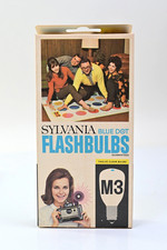 Vintage Sylvania Blue Dot M3 Flashbulbs NOS 12 Flashbulbs