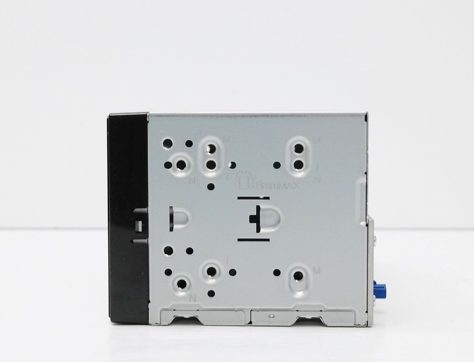 Pioneer DMH-W2770NEX 6.8" Multimedia Receiver