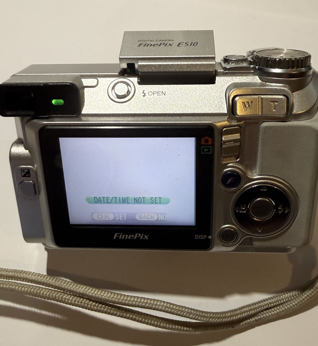 Fujifilm Finepix E Series E510 5.2MP Digital Camera - Silver for