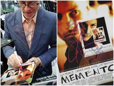 Guy Pearce Signed In Person 10x8 Photo Memento Autograph COA RACC Exact Proof