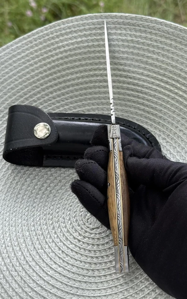 Cuchillo de Bolsillo Laquiole De Colección Hoja Mango de Madera Funda Cuero Para Hombre Raro Antiguo Foto 4 de 4