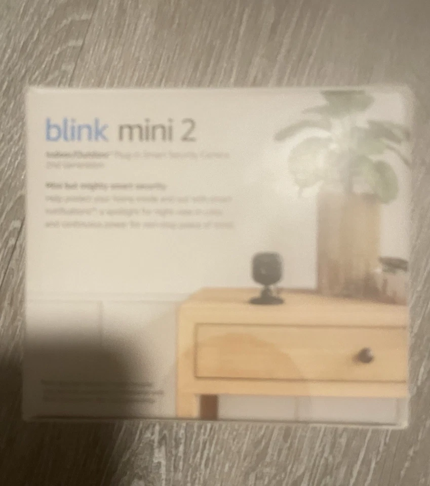 Blink - Mini 2 Indoor/Outdoor 1080p Plug-In Security Camera Brand NEW - Black - Image 2 of 2