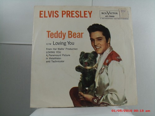 ELVIS PRESLEY -(45 W/PIC. SLV.)- TEDDY BEAR / LOVING YOU - RCA 47 - 7000 - 1957 - Picture 1 of 4
