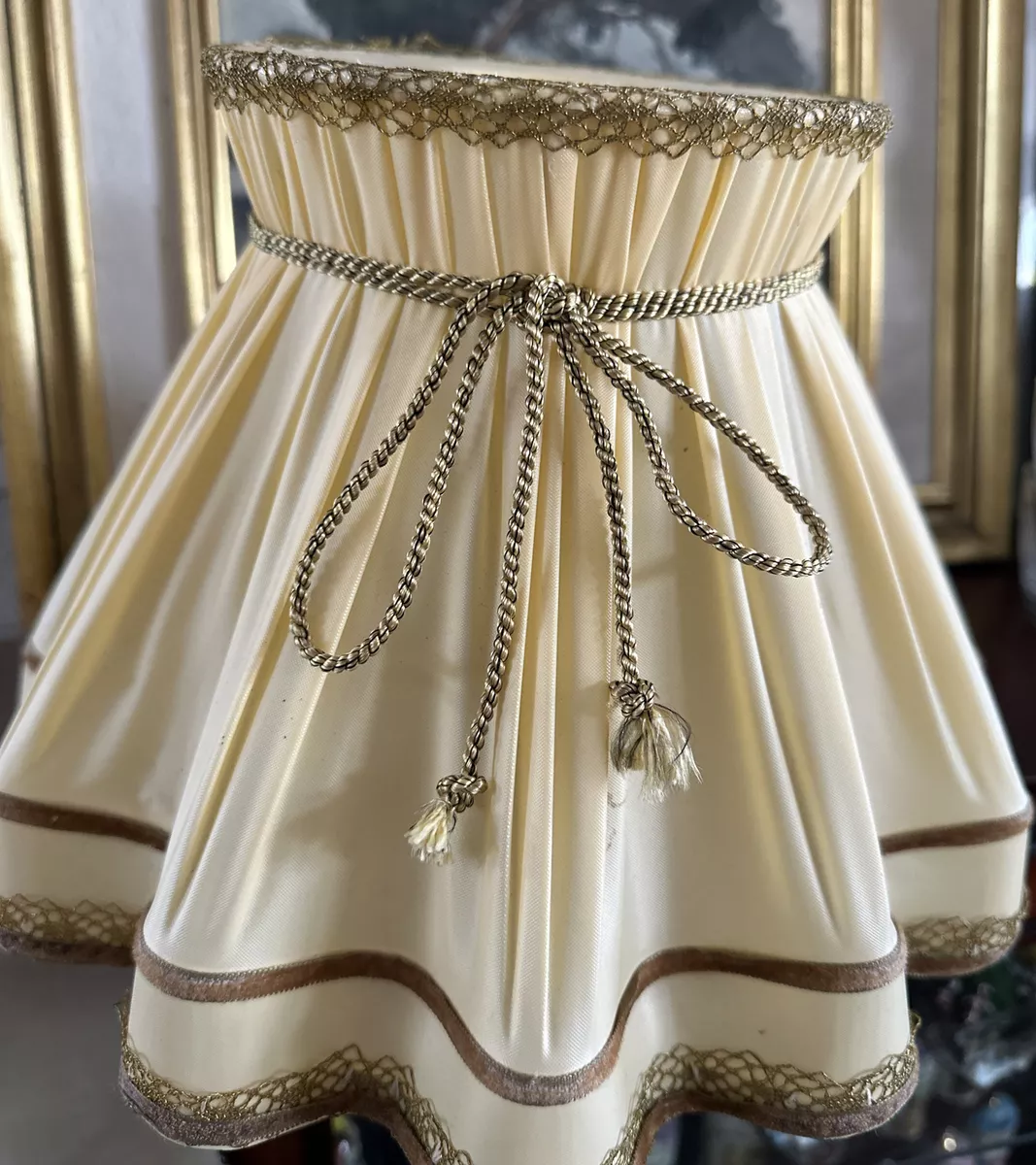 Vintage scalloped lamp shades outlet