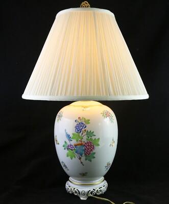 Large Rare Herend Queen Victoria Oval-Shaped Porcelain Table Lamp 29'' 6901/COR