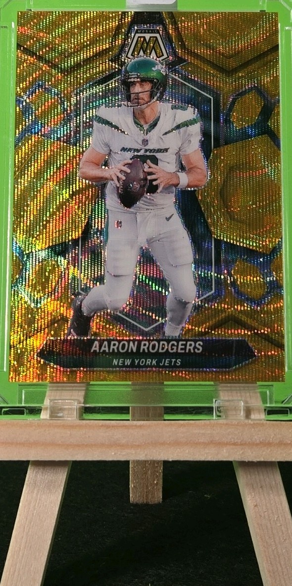 2024 Panini Mosaic - Aaron Rodgers #169 Gold Wave Mosaic Prizm /17