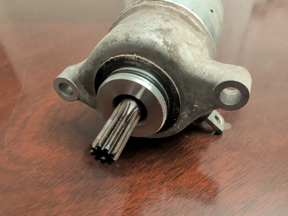 Yamaha Zuma 50 2012 2019 motor de arranque Foto 3 de 4