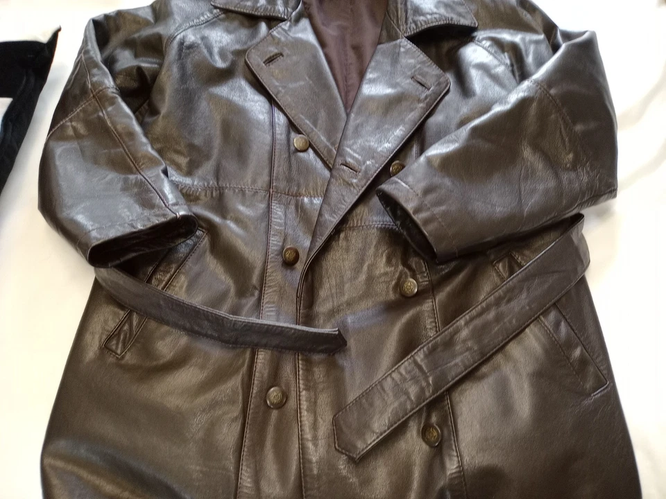 Abrigo estilo chaqueta bolsillos vintage años 70 damas cuero marrón con cinturón talla 8 aturdedor Foto 3 de 4