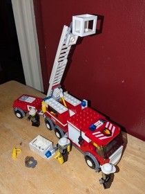 LEGO CITY: Fire Station (7240),  (7241), (7239),(7942) retired 2005 