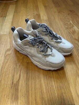 womens filas shoes 10