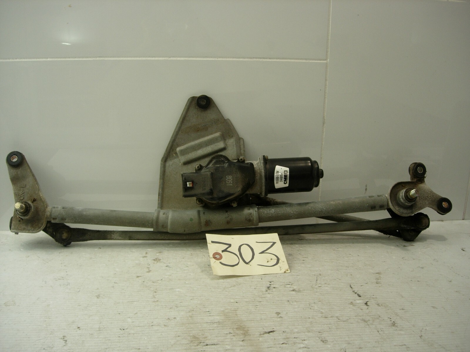 2004 Acura MXD Used front Windshield Wiper Motor Linkage Transmission #303-WT 