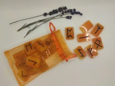 Runy Kamienie Futhark Z żywicy epoksydowej Handmade 