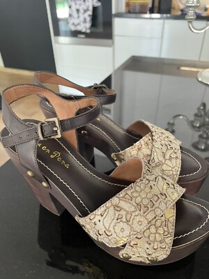 Sandaletten Plateau ALMA EN PENA beige/gold Gr.36 Neu
