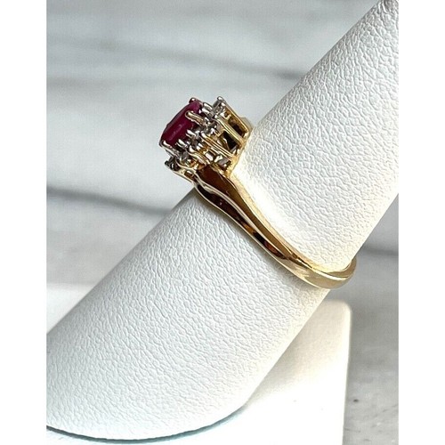 14K YELLOW GOLD RUBY AND DIAMOND RING SIZE 6.5 SKY - Picture 3 of 9