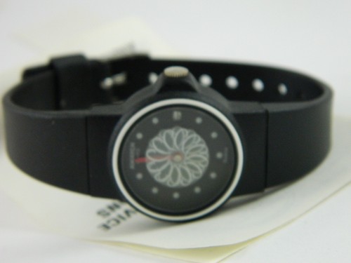 ARMITRON - UN RELOJ SUIZO MOVIMIENTO DEPORTE SEÑORA RELOJ/espiral/negro - Imagen 6 de 7