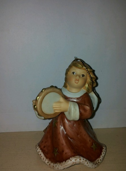 "Goebel Engel \" Jahresengel GlöCkchen 2001\" Mit Tamborin 1 . Wahl Neu & Ovp"-image