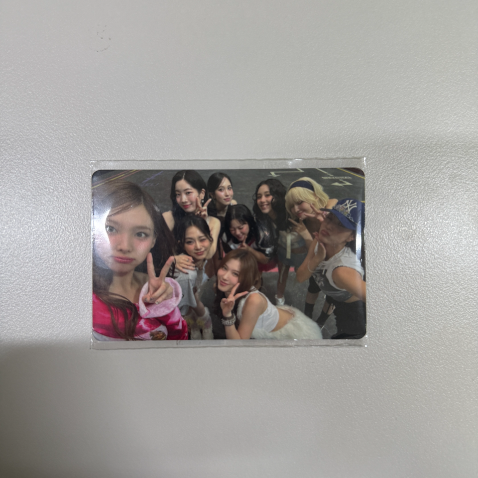 POB select) TWICE - The 4th Full Album THIS IS FOR (Digipack Ver