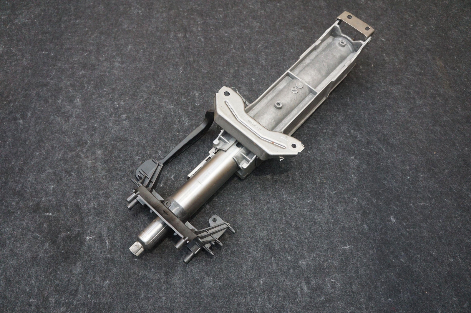 Steering Column Shaft Assembly OEM 32306858709 Bmw I8 2014-2017 2019-2020
