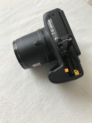 Nikon Coolpix P520 Digital Camera Black for PARTS/REPAIR