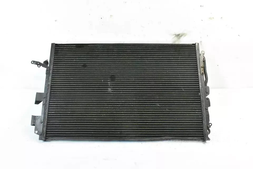 03-11 Maserati Quattroporte M139 A/C AC Air Conditioning Condenser 52400530 OEM